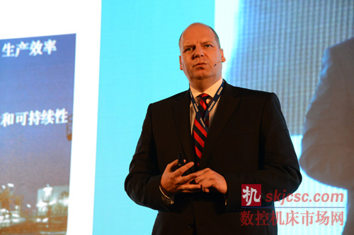 西门子工业业务领域自动化系统部过程自动化副总裁 Axel Lorenz