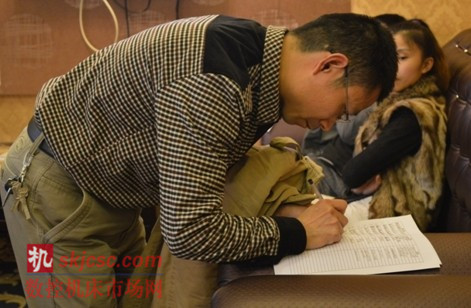立嘉展舉辦航空航天用戶企業參觀座談會