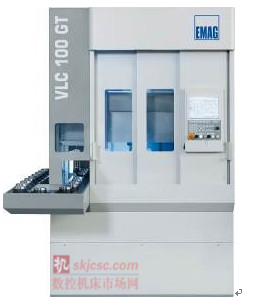 在 VLC 100 GT 上進行復合硬車和磨削加工 在 VLC 100 GT 上進行復合硬車和磨削加工